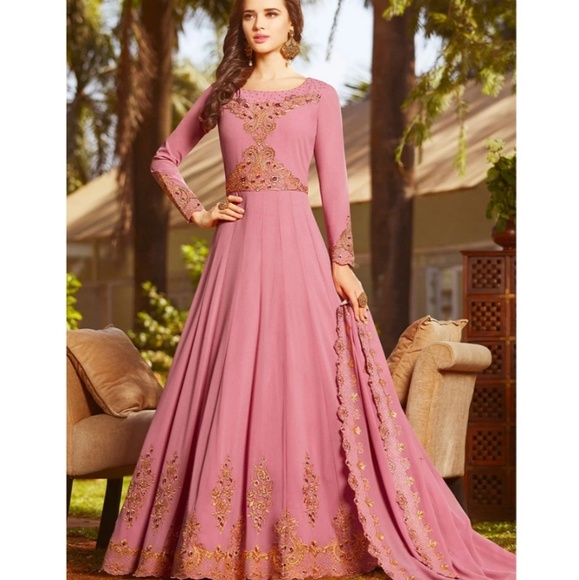 Baby Pink Georgette Anarkali suit - Picture 2 of 3